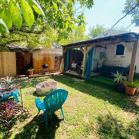 8Th St. Cowboy Haus I Biker Friendly I River بانديرا المظهر الخارجي الصورة